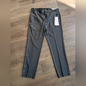 NWT Calvin Klein Jinny Pants Mens 36x32 Gray Slim Fit Trousers Stretch Formal
